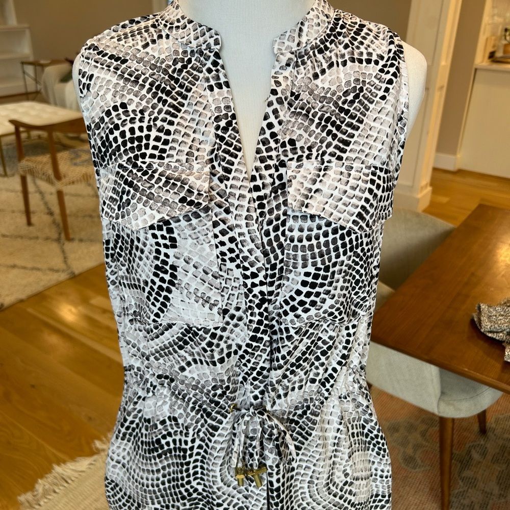 H&Mwhite Gray Mosaic Print Drawstring Waist Butto… - image 2